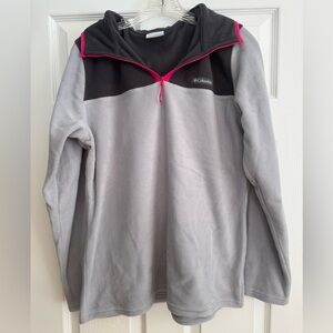 Columbia Gray and Black Fleece Pullover